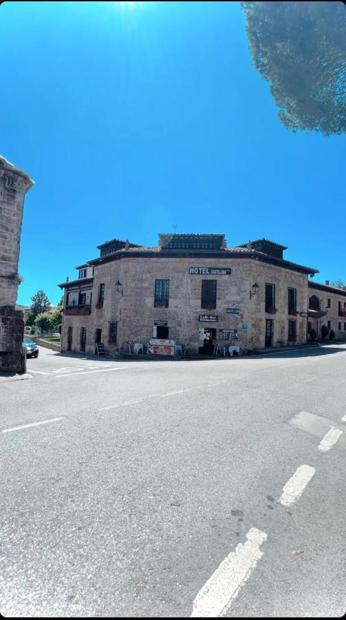 Santillana Hotel
